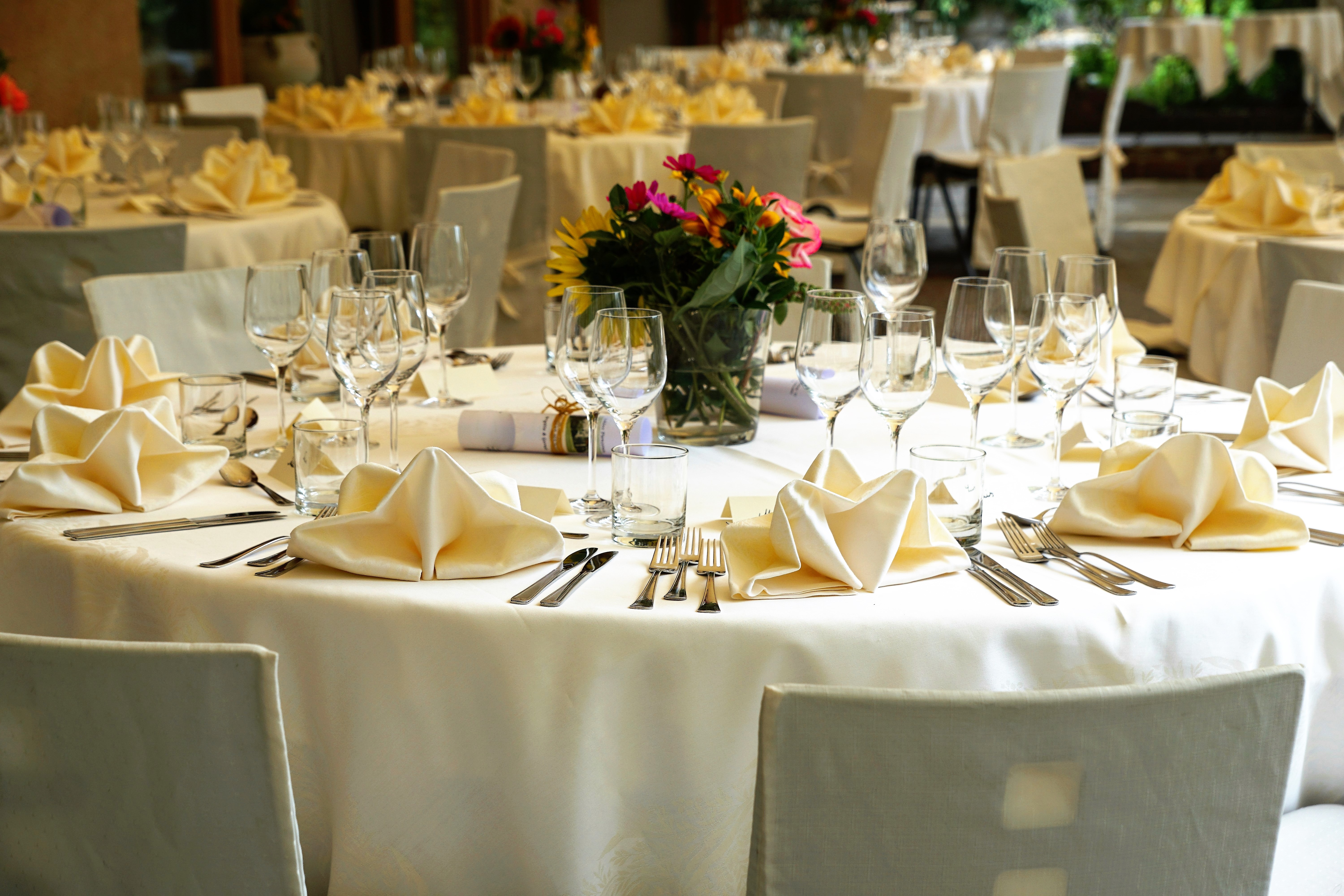 tablecloth-3336687